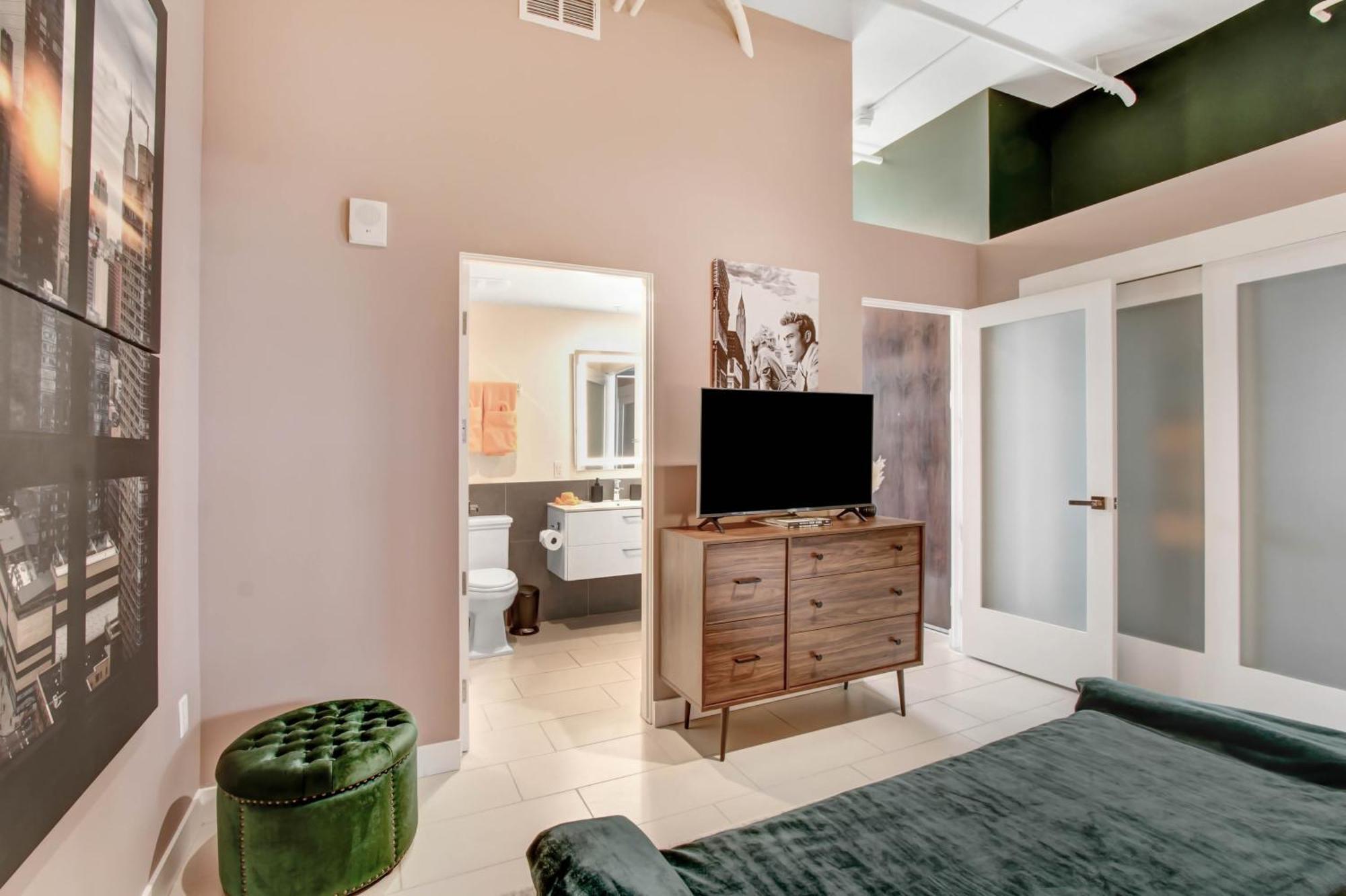 Nyc Styled Loft In Dtla, Sleeps 4 With Free Parking! Los Angeles Exterior foto